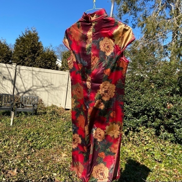 Nwt Asian Beauty In Silk. Honey Chrysanthemums Float In Ruby Red Wine. Gorgeous! - Picture 12 of 12